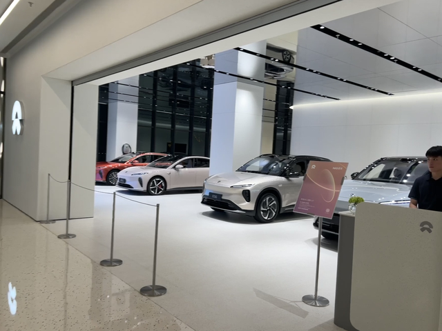 提个扎心的问题新6比老六提升多吗朋友有台老六，他陪我试驾了我的新6，感觉悬挂有