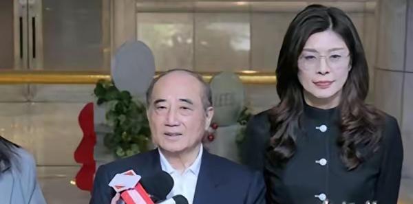 谁也没想到！中国台湾地区国民党这场内斗，24小时从公开互撕到集体封口，金溥聪、王