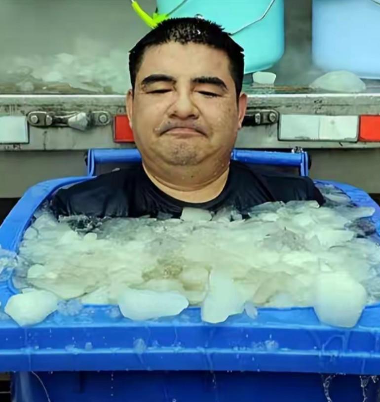 捐款是真的，1000万也确实到了医院账上，但紧接着，一个更尴尬的问题浮出水面：这