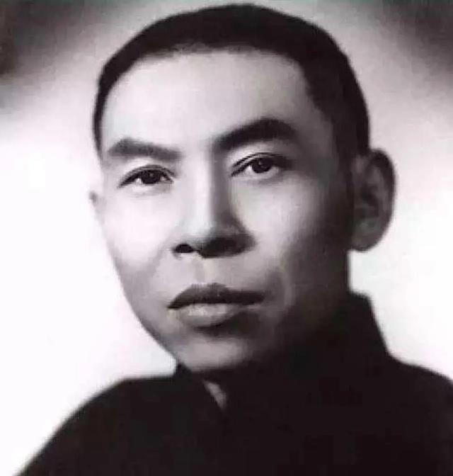 杜月笙死后，11个子女集体消失：30年后才懂，他布的局有多狠引言你有没有想过