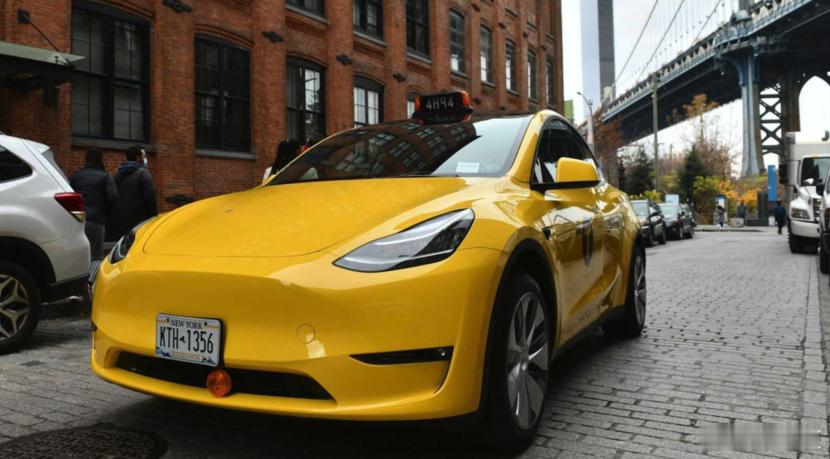 特斯拉股价飙涨超8%特斯拉ModelYRobotaxi无人驾驶出租车于周日首次