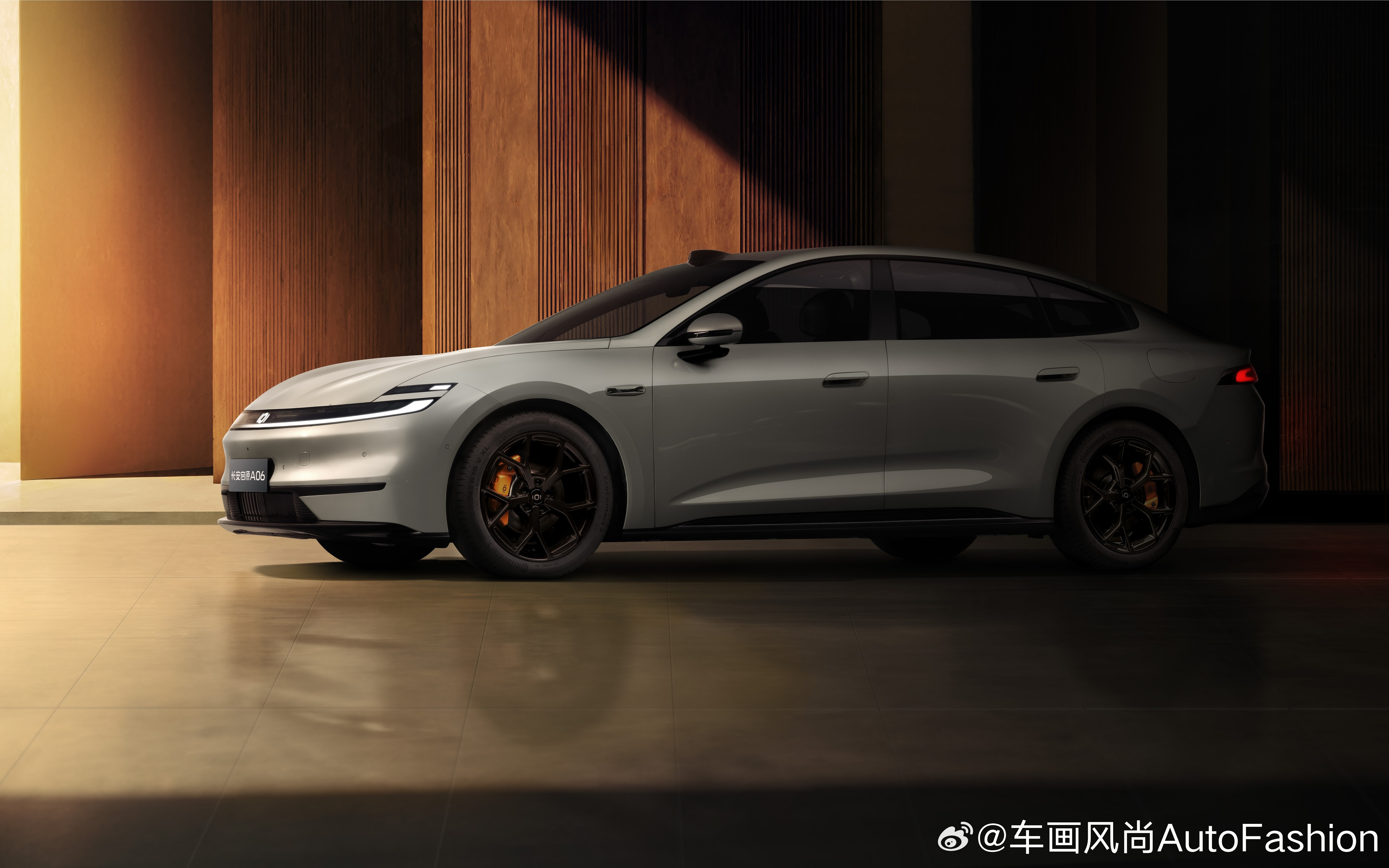 【长安启源A06上市，六款纯电车型和两款增程车型；纯电车型指导价10.99万元-