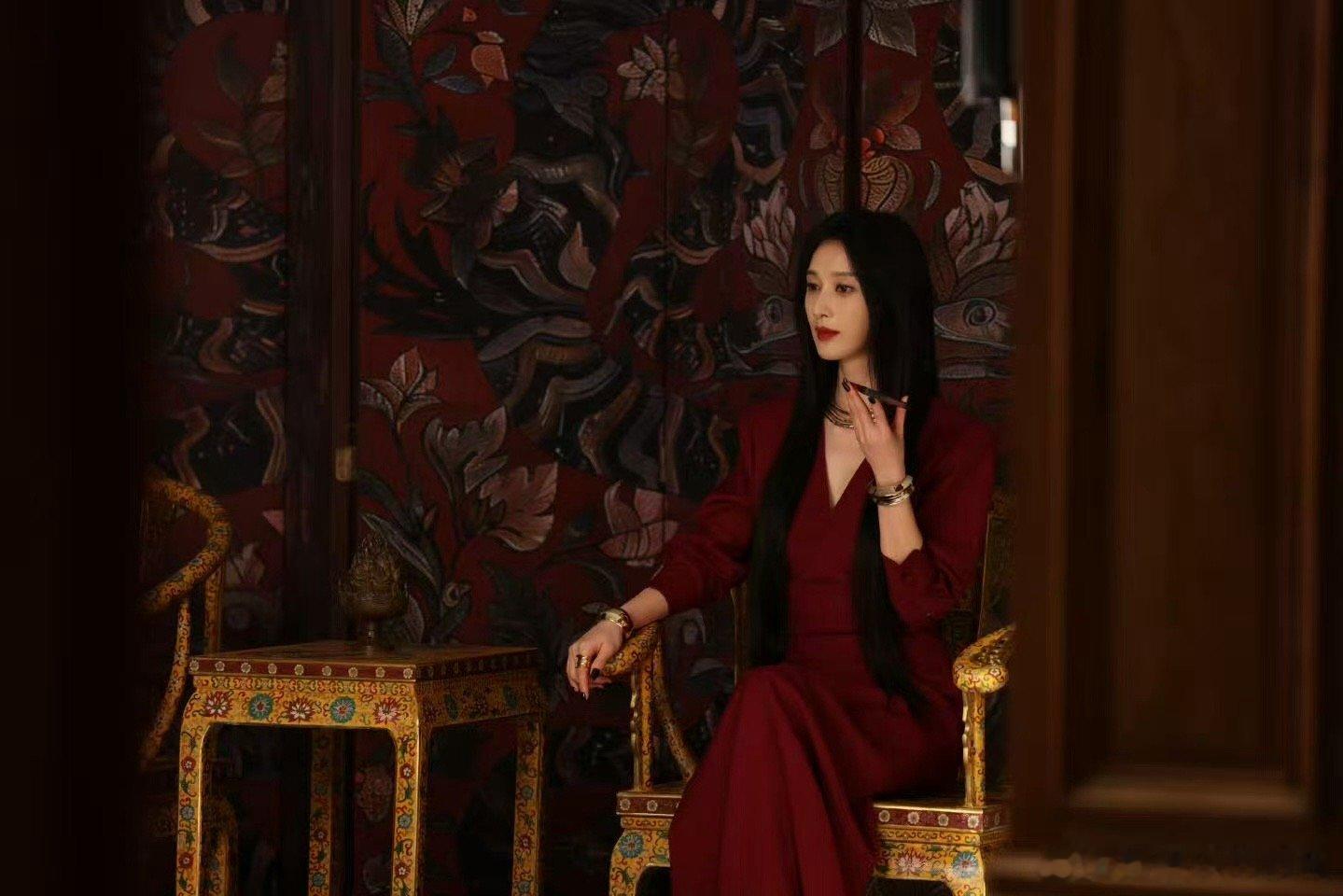 妈妈害了妈妈儿子抓了儿子养子的复仇太解气！林喜柔鸠占鹊巢当毒母，炎拓蛰伏多年，