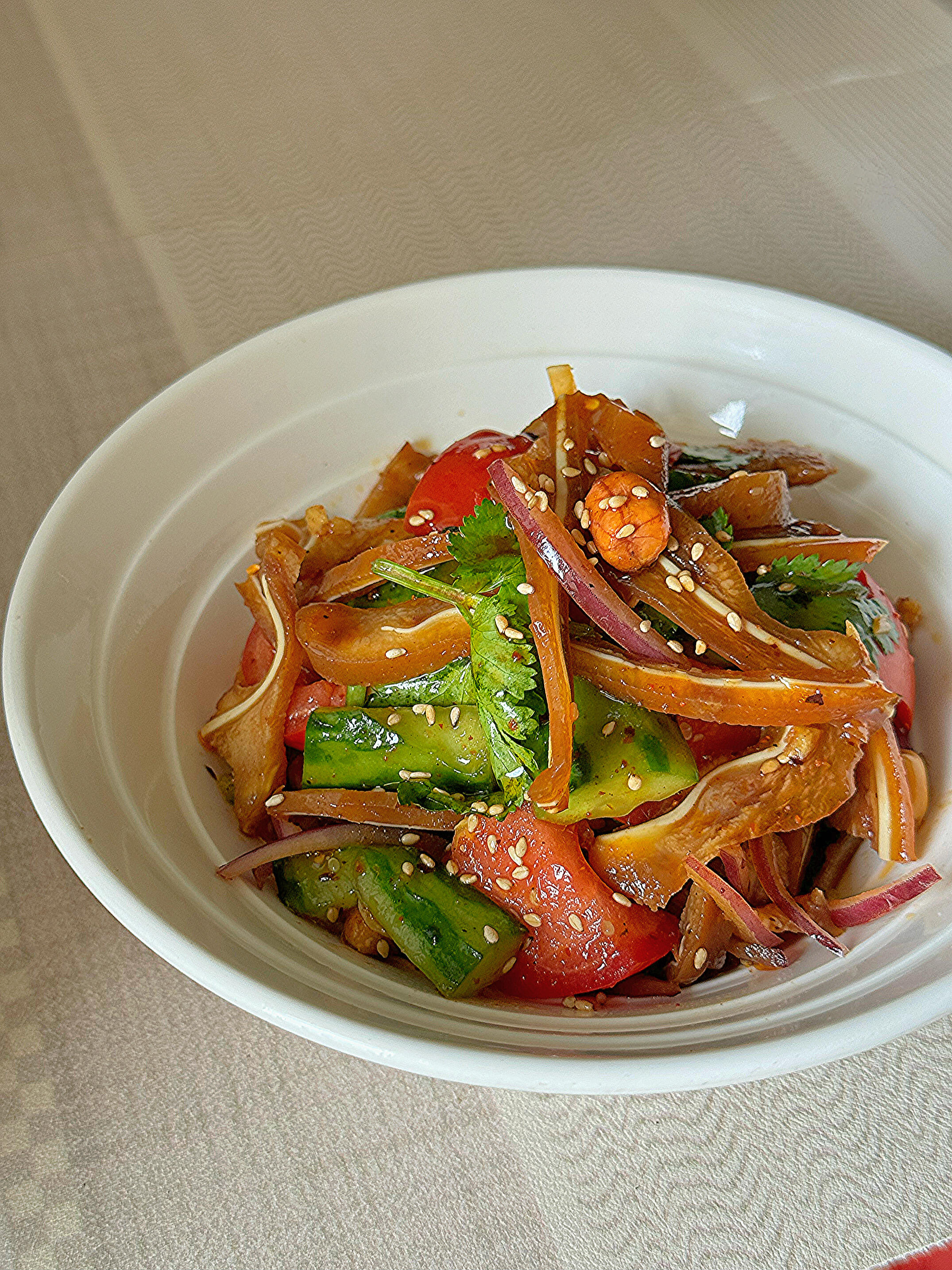 封神下酒菜🍻5分钟搞定凉拌猪耳，酸辣脆爽停不下来家人们谁懂啊！假期最治愈的事