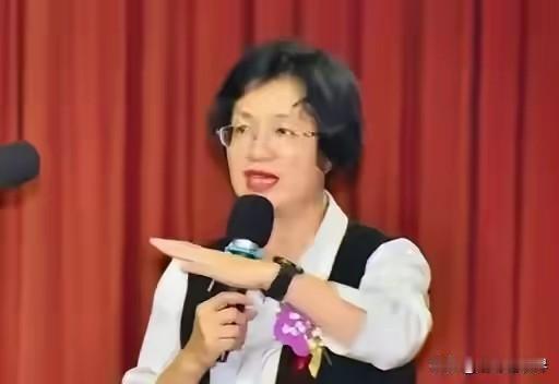 一意孤行耍性子，王惠美到头来恐两头落空老话讲人作必有祸，郑丽文、王金平轮番
