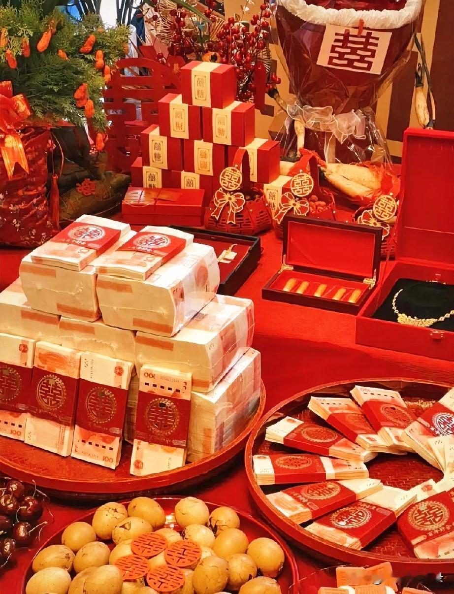 彩礼，本来就是奔着结婚过日子才给的。婚没结成，证没领，两个人说散就散了，那这笔钱