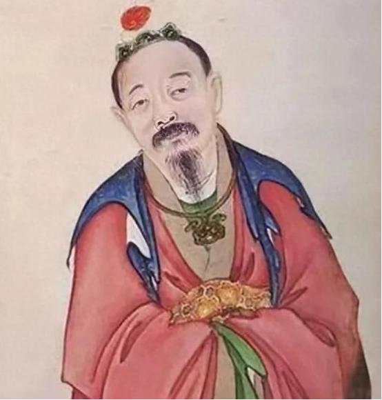 汉朝，一个40多岁的监狱长巡视牢房，相中了两个体态丰盈，乳房足够大的年轻女囚。连