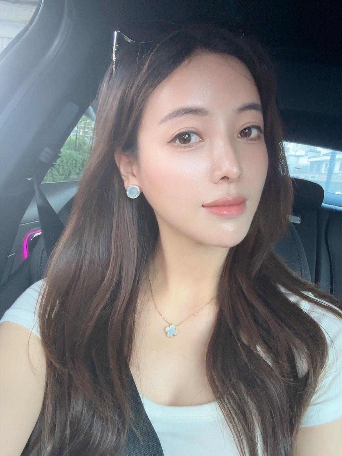 这女子真有气质