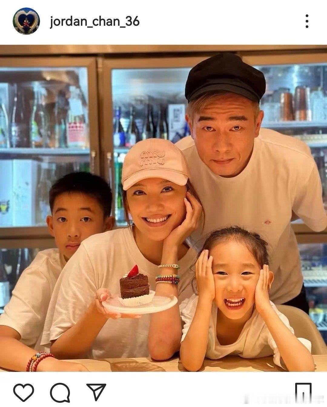 小春哥和应采儿真的把Jasper教得很好！Jasper从小就懂事，会说话，情商高