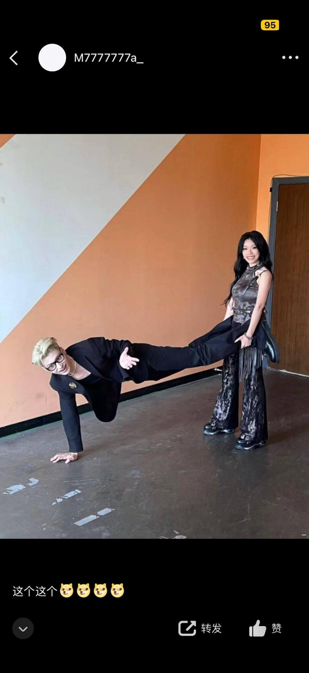 原来当时是用来和家人拍照啊我以为搞抽象特地发了这个照片十个勤天|种地