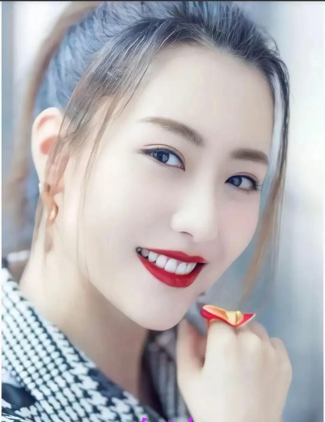 来自陕西省的六位女演员，有你喜欢的吗？1.白冰2.贾青3.景甜4.闫妮