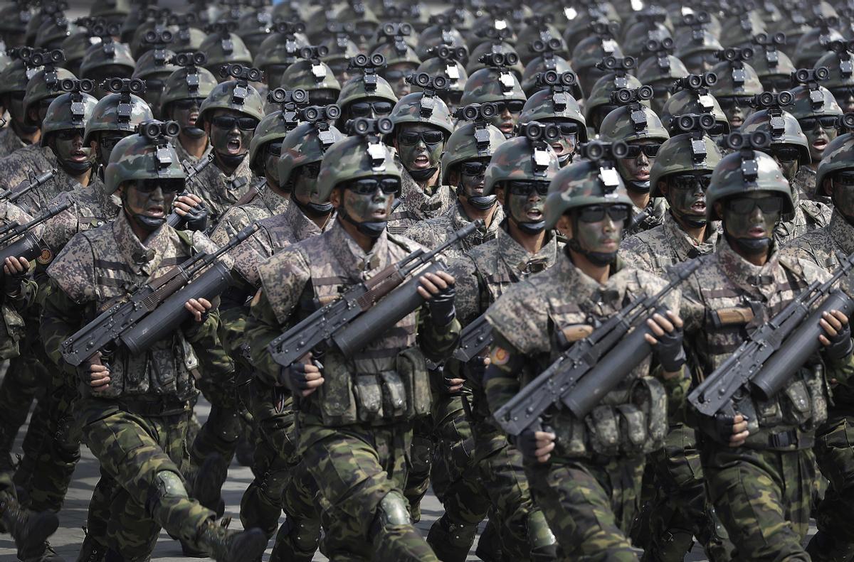乌方称3-5万朝鲜兵力援俄，泽连斯基火速向韩国求援，可首尔根本不敢接招，半岛棋局