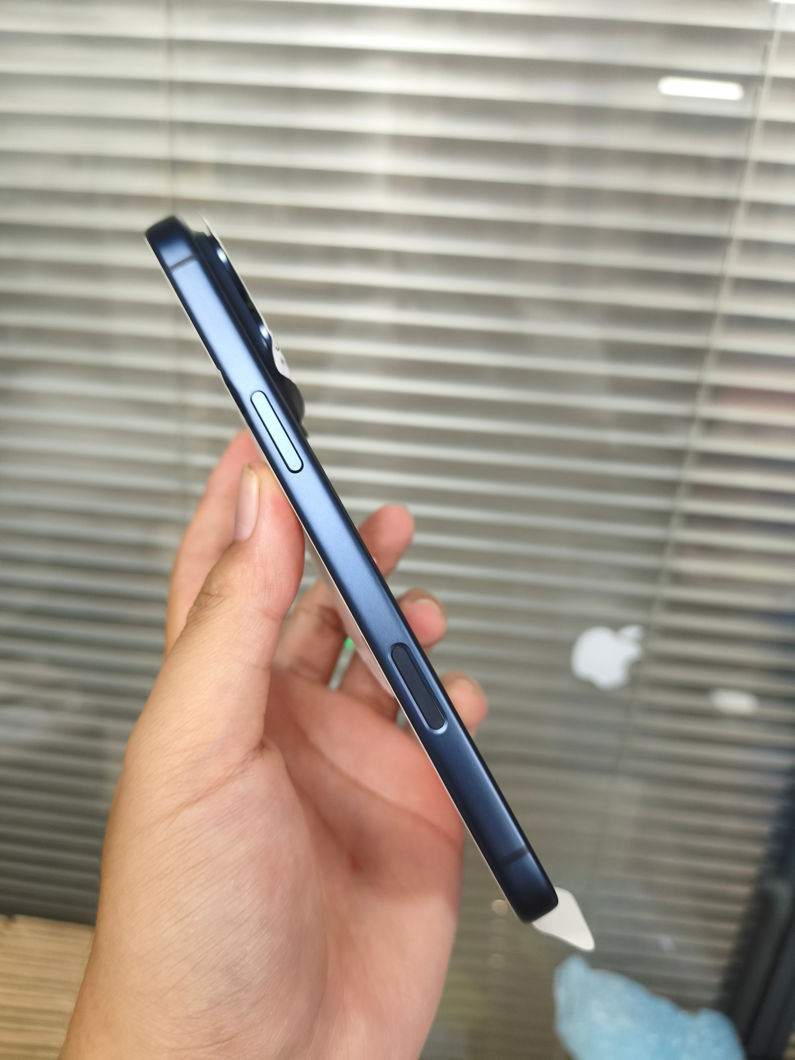 应客户要求不开孔发货，17PM做游戏机[？？？]话说是不是有点奢侈[捂脸哭]​​​