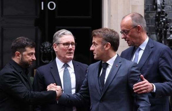 泽连斯基又一次被忽悠了？在会谈过后的泽连斯基对外公开表示，乌克兰不会割让任何一分