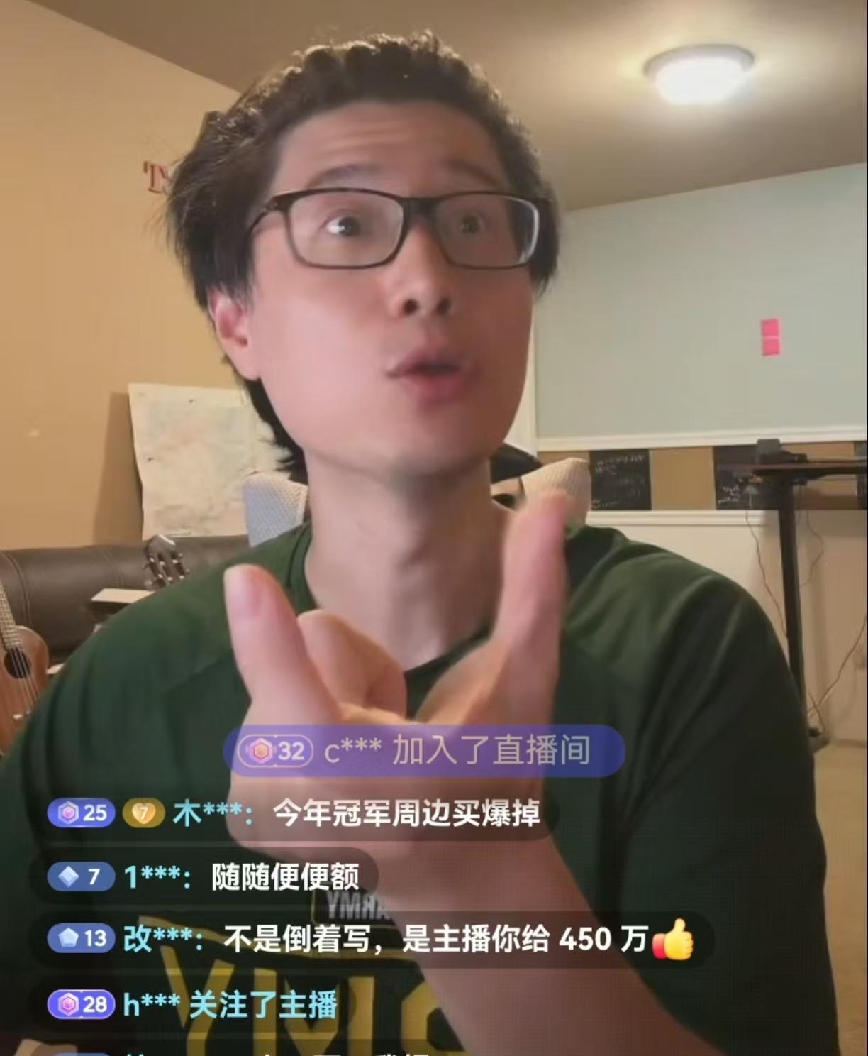 上海申花知名球迷大兵给俱乐部提了一个建议，那就是接下来九轮申花的比赛，每场比赛增