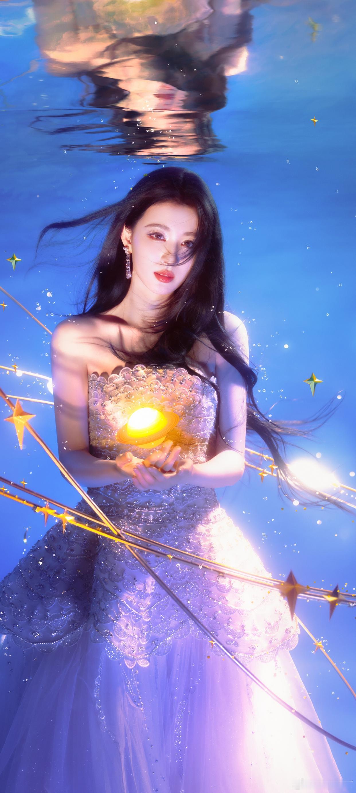 王楚然星河予你穿搭壁纸：时光齿轮轻转，你我故事交汇。每日一善阳光信用