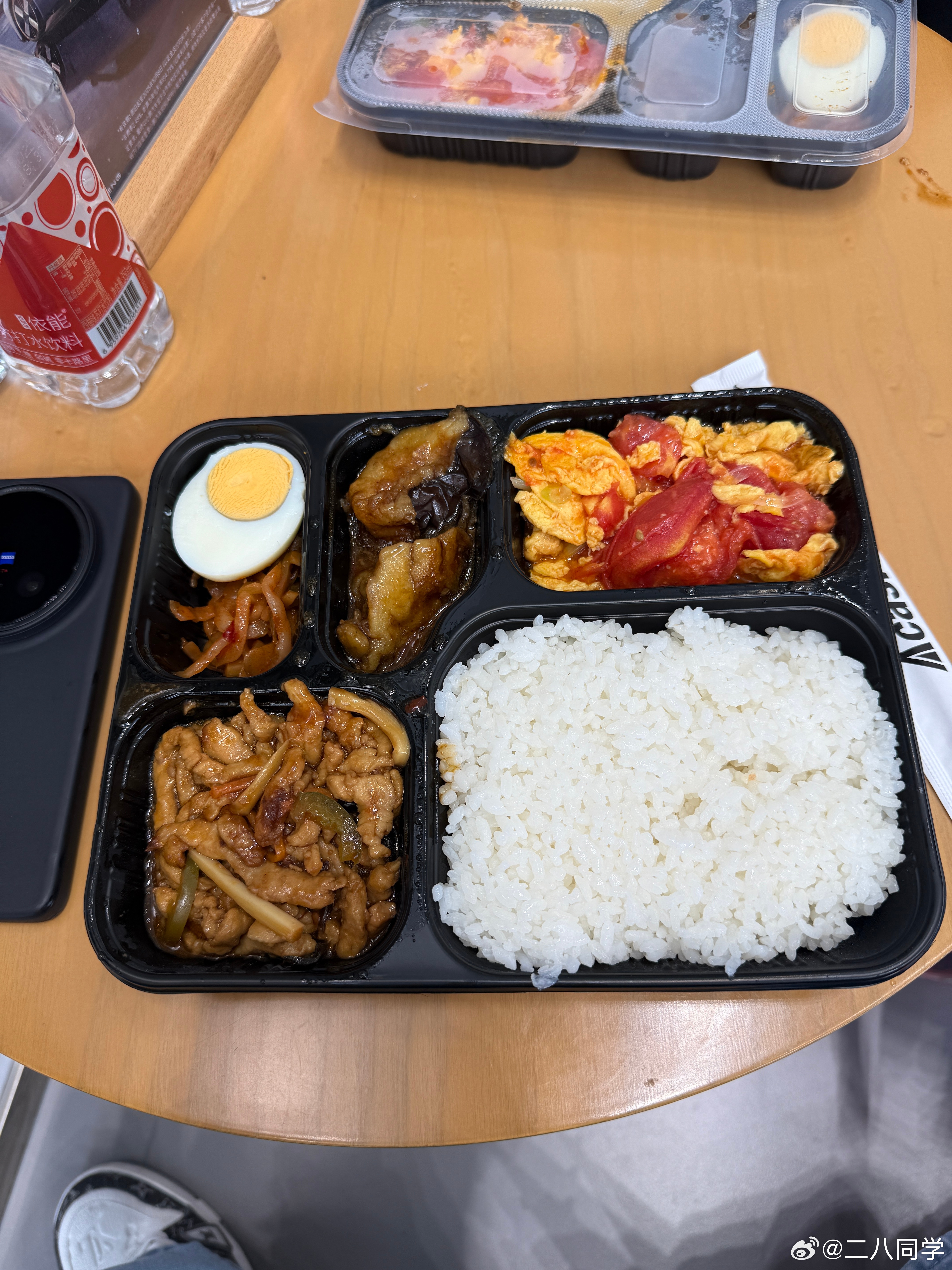 小鹏大连交付中心的午餐兄弟们，打几分​​​