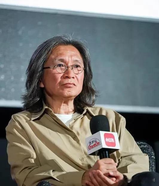 现在全网最懊悔的人大概是陈可辛了，一部酱园弄整得他晚节不保，早知道还不如不拍