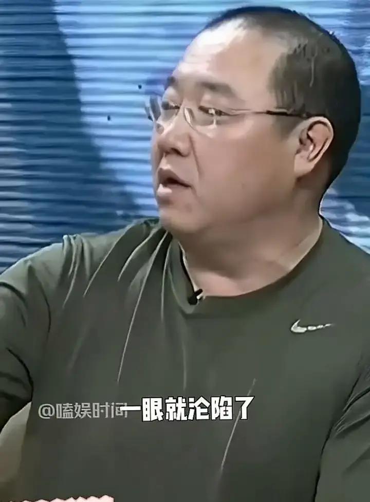 血缘，不是最响的那声呐喊。巴图直播十小时，没抱怨父亲一句。他切断往事，转向