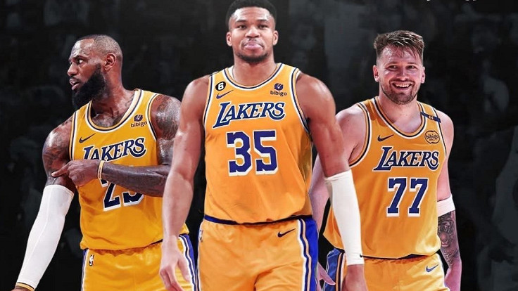 1-4无奈出局!NBA最被高估球队诞生,美媒献策:湖人组三巨头冲冠