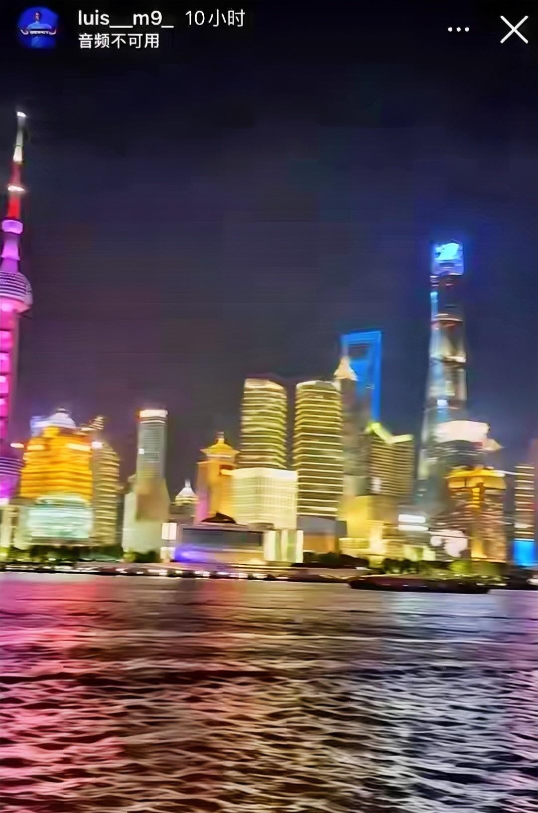 申花新外援夜游外滩，神秘的路易斯阿苏埃不知道恢复的如何？能否适应中超节奏！运动状