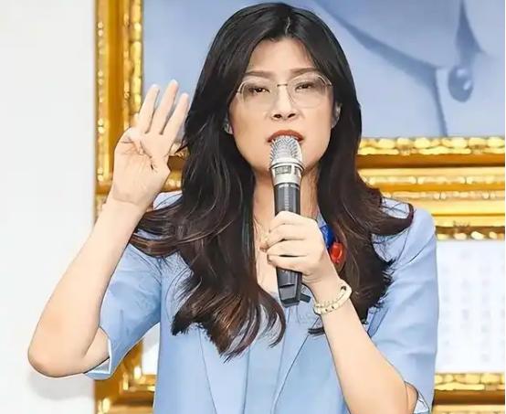 美国国务卿鲁比奥突然抛出惊人涉台言论，声称"中国大陆希望台湾自愿加入"！这句话来