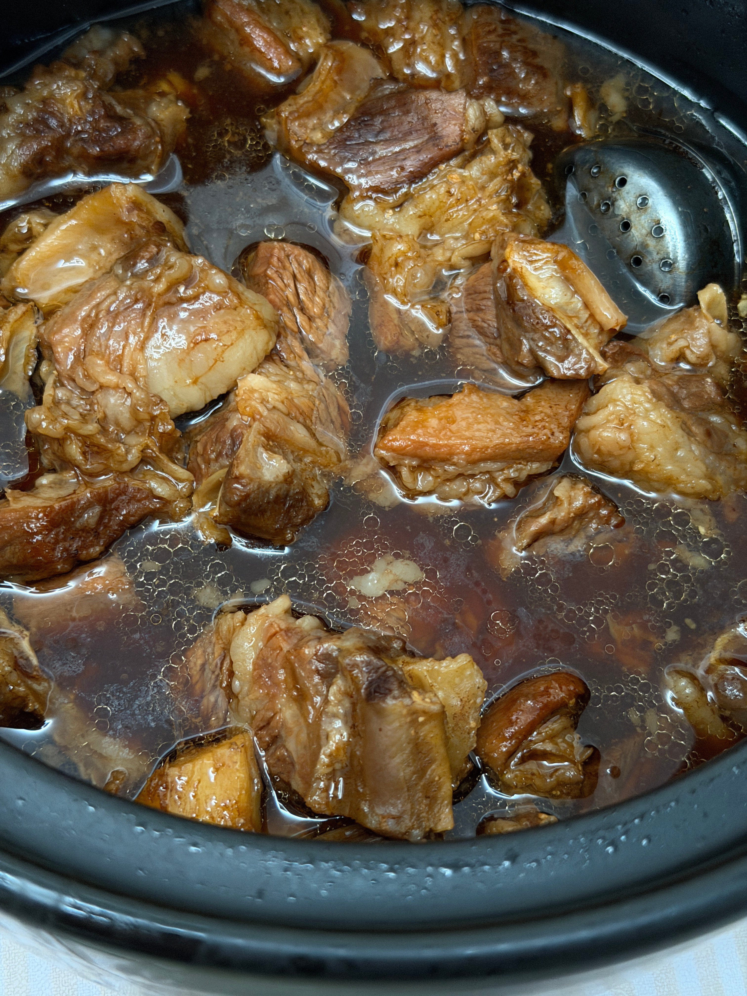 马上出差在家吃顿饭我妈炖这牛肉绝了！