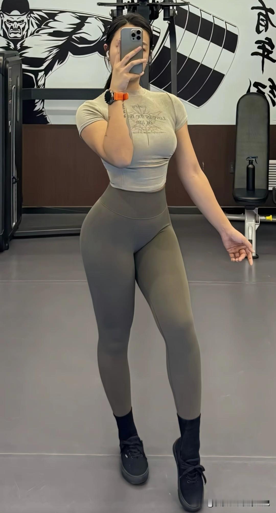 因为可以美美的拍照，美美的生活