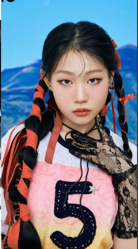 小沈阳的女儿穿香奈儿出道！从小沈阳的女儿身上，我们真正看到了什么叫“女大十八变