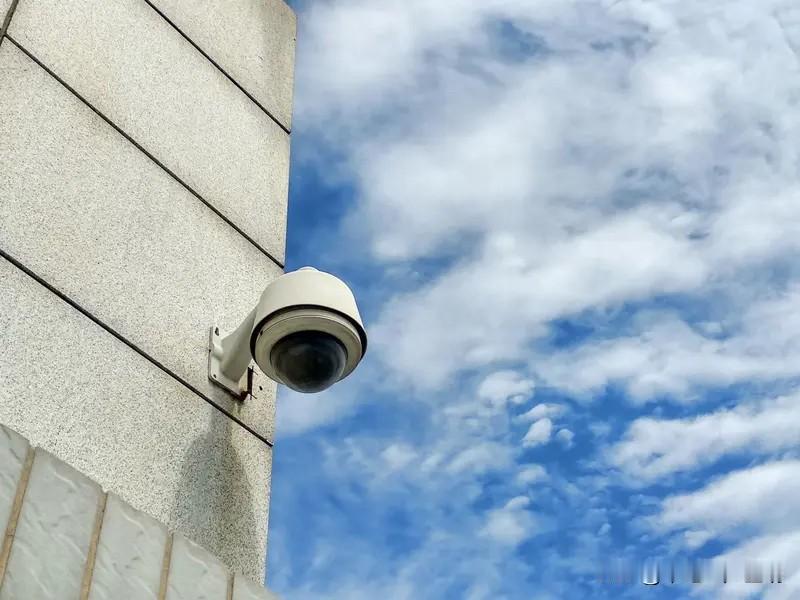 真正的高人可能是那一种，过年回家了无论碰到什么人，不管是亲戚朋友还是邻居