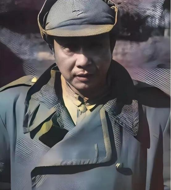 1949年，李文坚决拒绝北平和平起义，傅作义再三苦劝挽留，他态度决绝直言：“我与