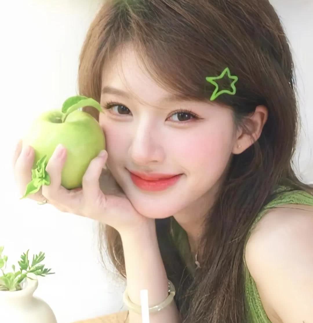 说实话，这次真的谁也救不了赵露思了！银河酷娱是不会轻易放过她的，因为看到