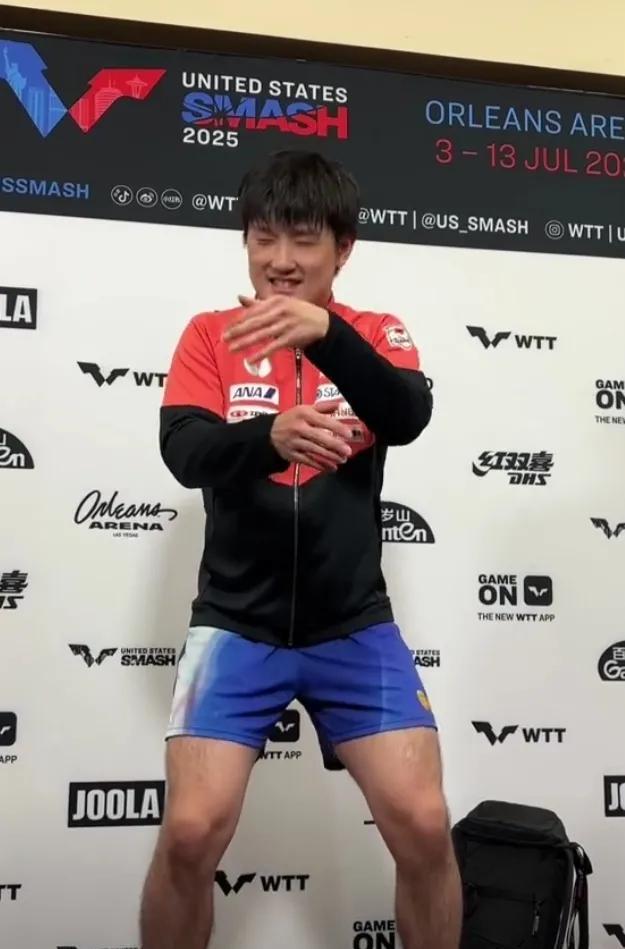 0:4惨败照样嗨翻！张本智和这家伙在日本待久了，长得都像日本人了[捂脸哭]！张本