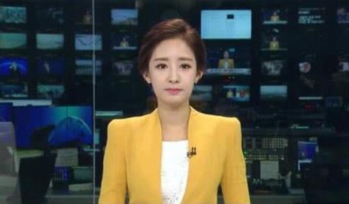 韩网民因“存在感”而破防！“我们可是交了钱的啊！”😯[抠鼻][害羞][灵光