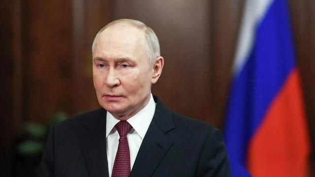 俄罗斯卫星通讯社3月10号发了条消息，普京跟顿涅茨克的负责人普希林碰了个面。会上