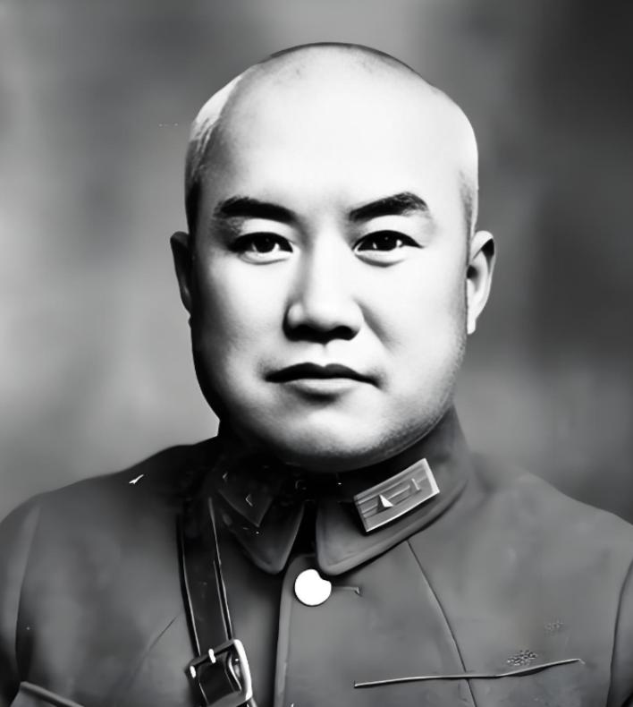 1948年，国民党中将周福成的女儿专程来到沈阳劝父亲起义。谁知，周福成勃然大怒