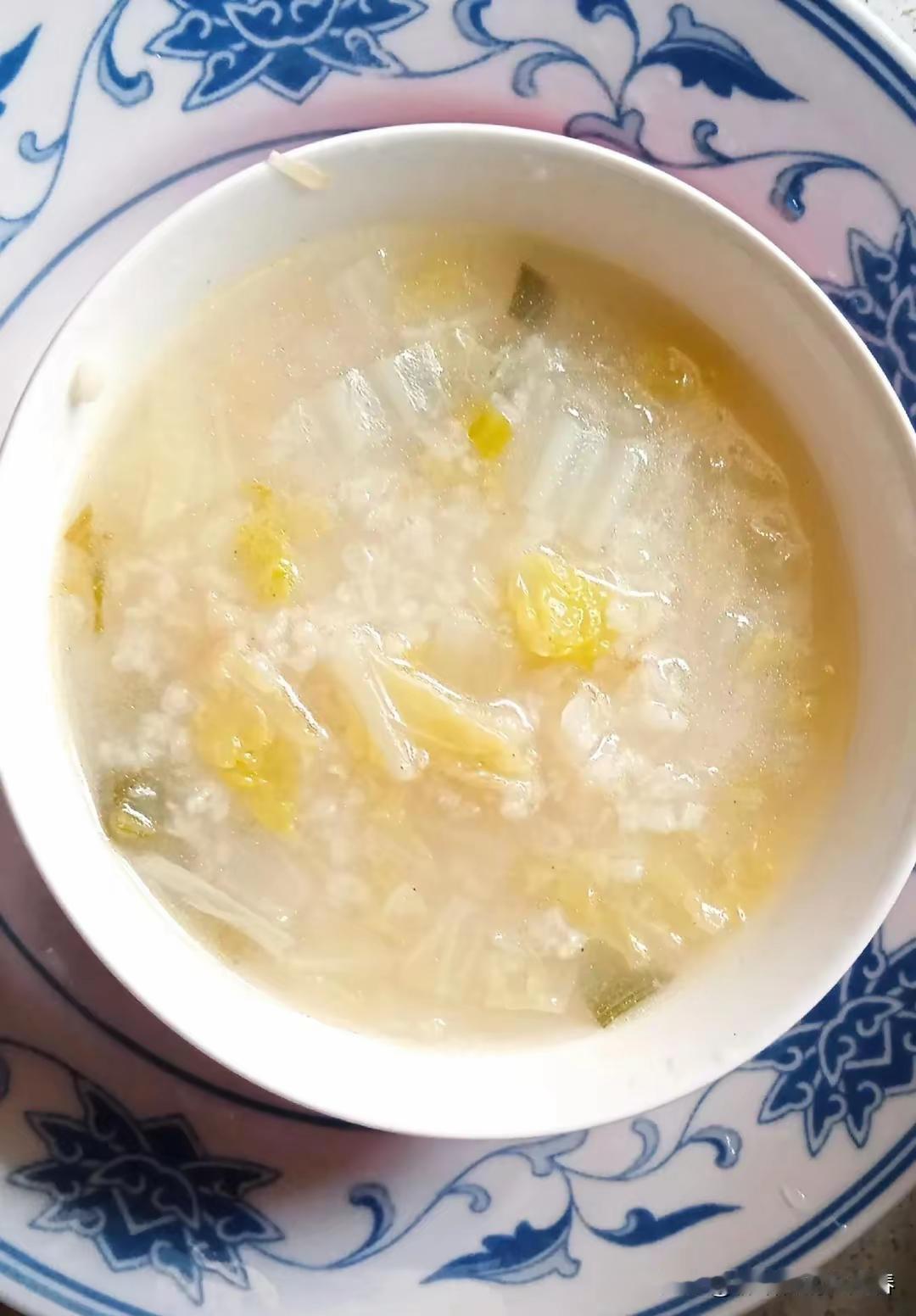接近80岁，癌症康复8年。愁的事情越来越多。愁自己，也愁他人。老头子前天牛肉