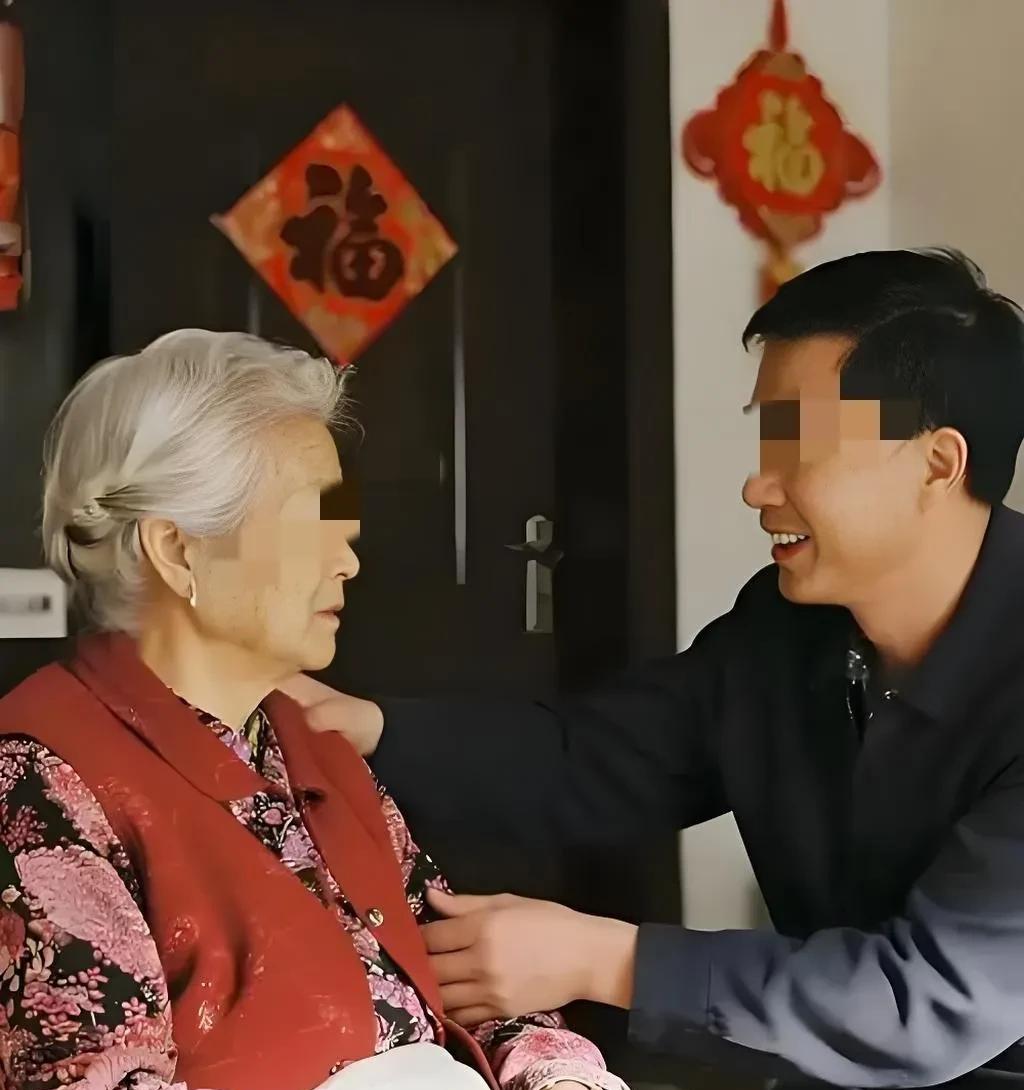 贪心不足蛇吞象！江苏无锡，一女子二婚七年，争吵不断，她再次离婚，年老之后，女子搬