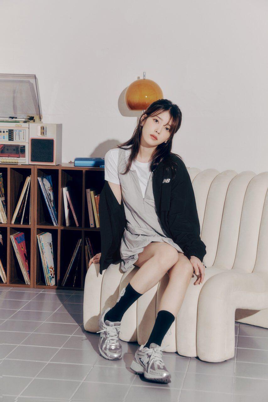 IU的青春之秋😃