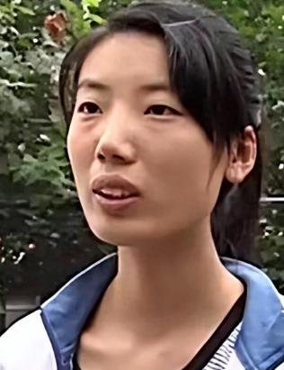 2011年，李春玲不顾母亲的劝阻，坚持将骨髓移植给需要的患者，谁成想，手术成功后