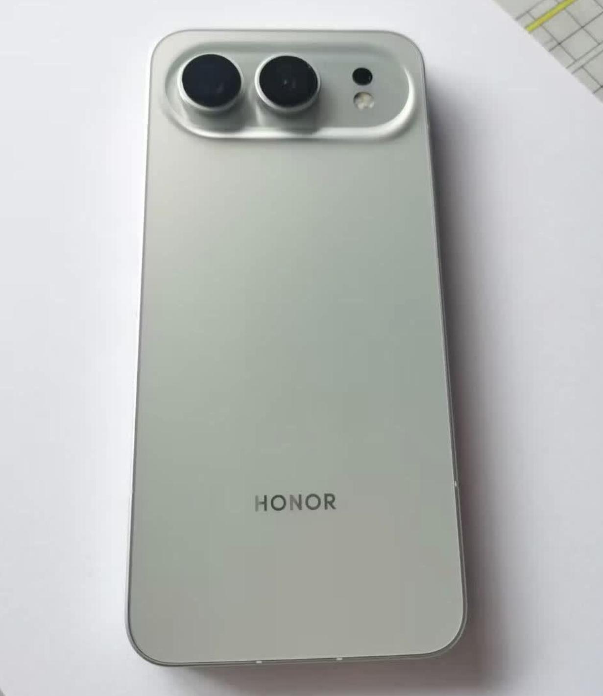 荣耀500真中端机天花板！上市3个月狂卖200万+，这配置同价位杀疯了！说