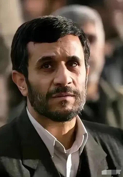 伊朗最新消息4月12日，伊朗总统佩泽希齐扬放出重要信号：伊朗已经准备好，要签一