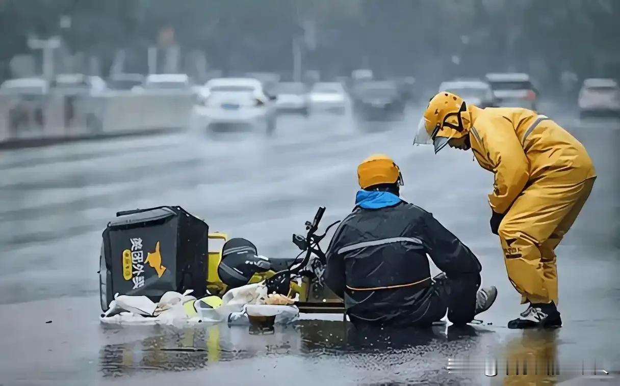 我作为一个从事外卖行业的商家，虽说配送费在成本中占比颇高，但我认为外卖骑手着实辛