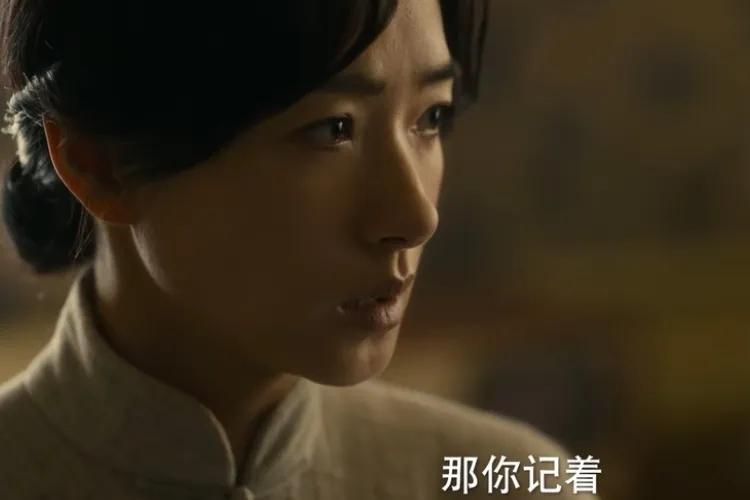 都说太爷神志不清了，披头散发睡在路边，嘴里还喊着“杀日寇”。可你猜怎么着？他一