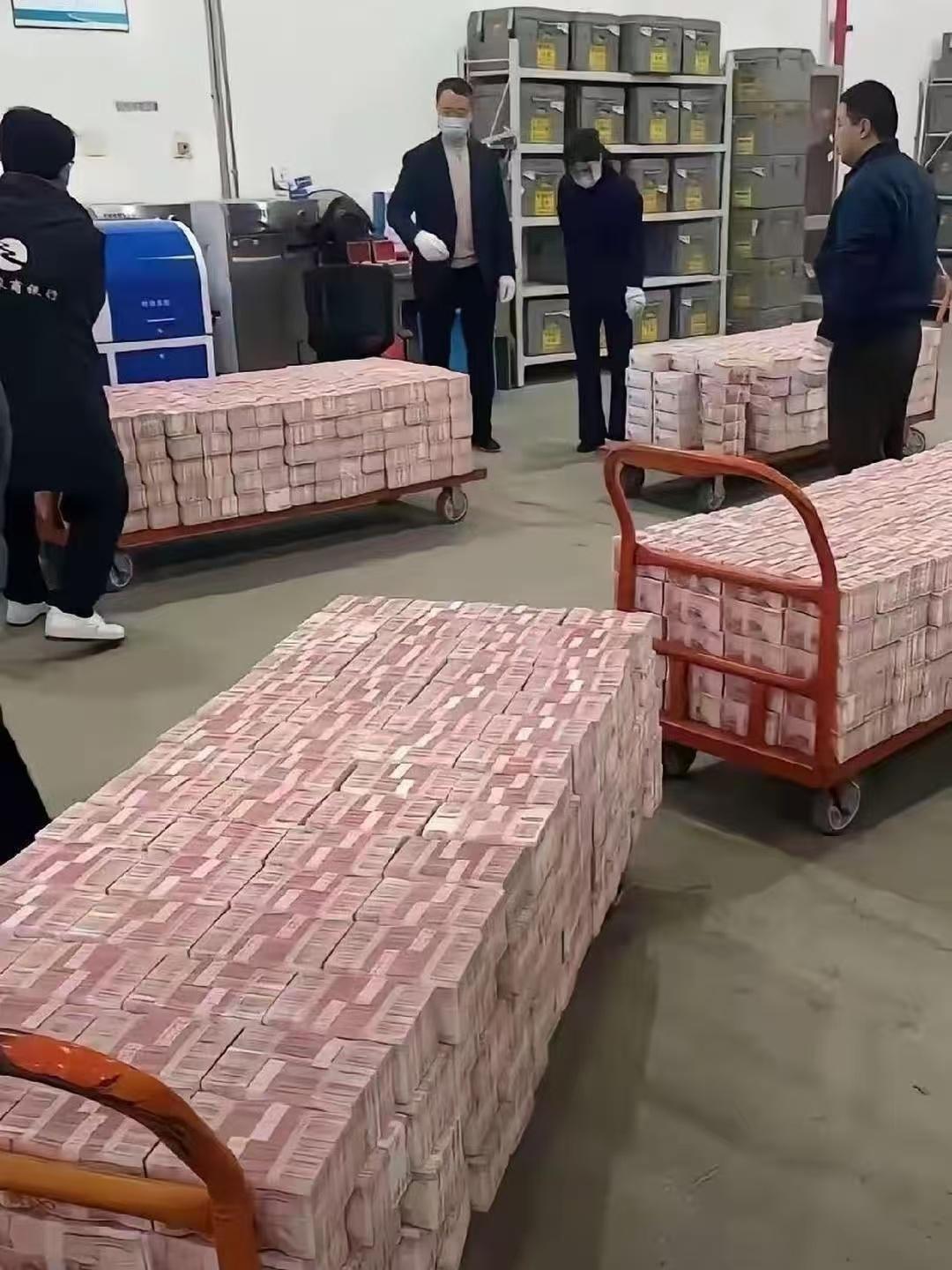 全民内卷的最大代价就是，让有情有义的人到后来觉得只要有钱就行，这好像也是事实！