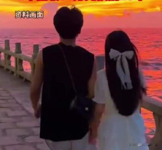 湖北利川，男子做生意亏钱了，就想要欺骗单身落寞的男邻居，男子先伪装成离婚的有钱女