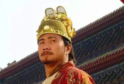 1382年，51岁的马皇后病重，朱元璋怒斥：“想死就死吧，死了我有的是女人立后。