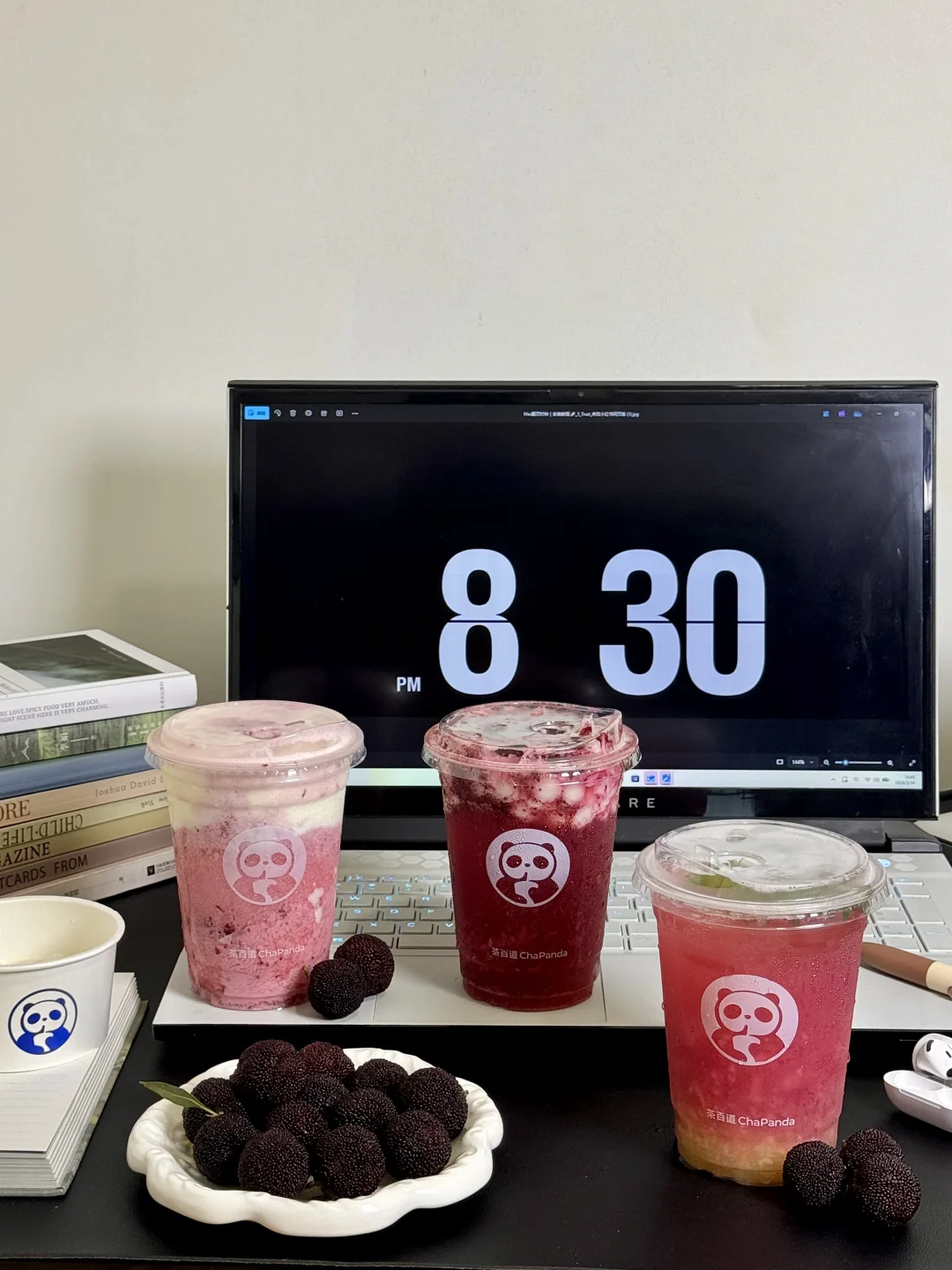 上班溜出来偷偷买的茶百道杨梅