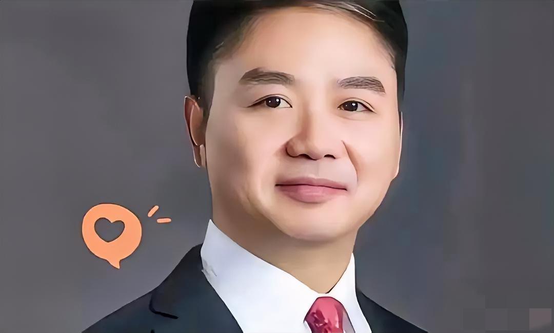 大家发现了没这次香港火灾刘强东既没有李嘉诚的8000万，也没有马云的3000