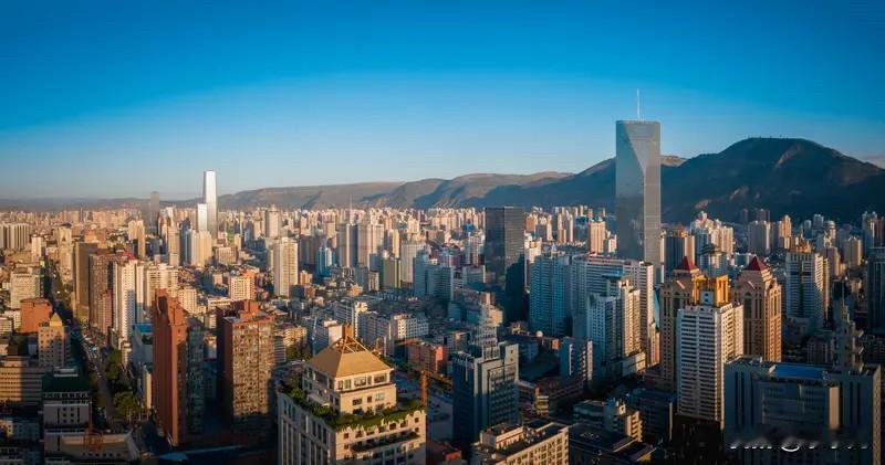 兰州楼市：经过连续数年的调整，兰州楼市的泡沫基本消化完毕。就算是核心的城关区